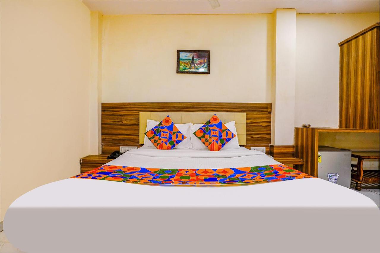 Fabexpress Galaxy Inn Bombay Extérieur photo