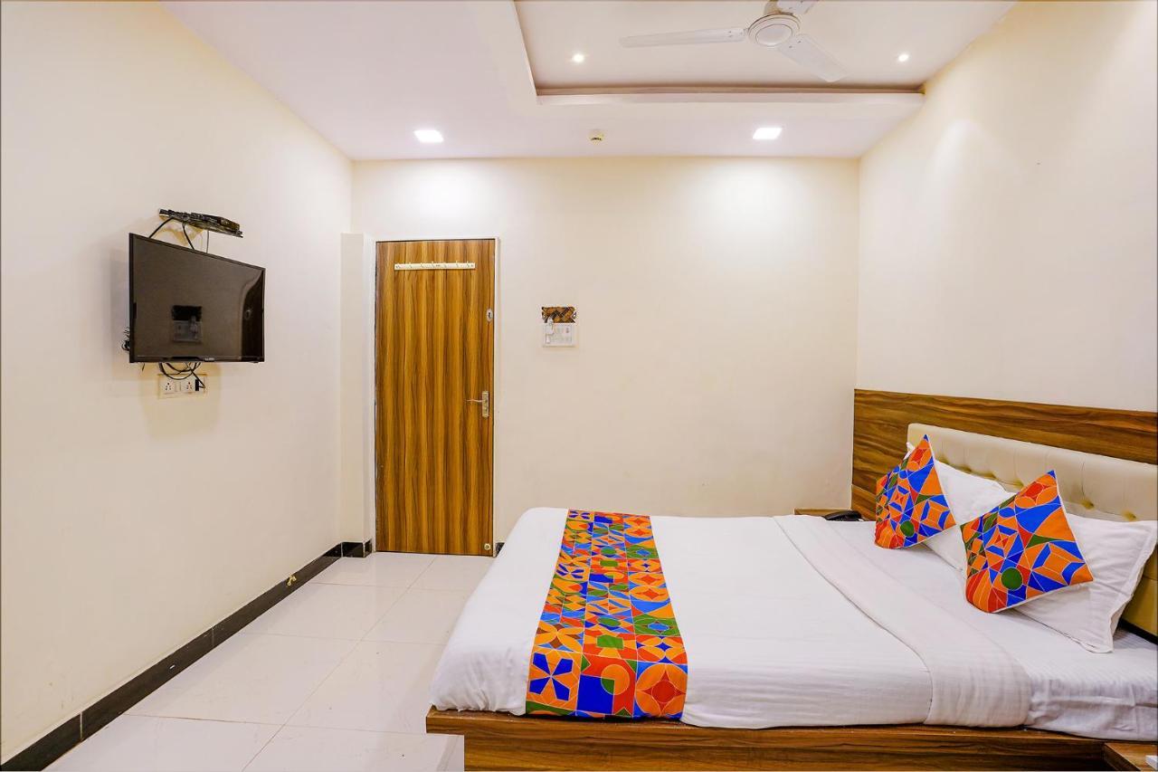 Fabexpress Galaxy Inn Bombay Extérieur photo